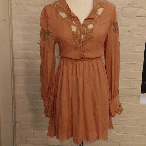 NEW Free People FP One Paige raw frayed hem mini dress Sable Sand Peach lace S - Picture 6 of 16